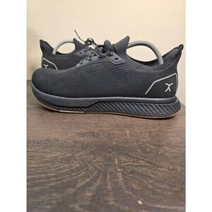 Flux Adapt Runner Black Gum Men's Size 10.5 Running Athletic Walking Knit Shoes